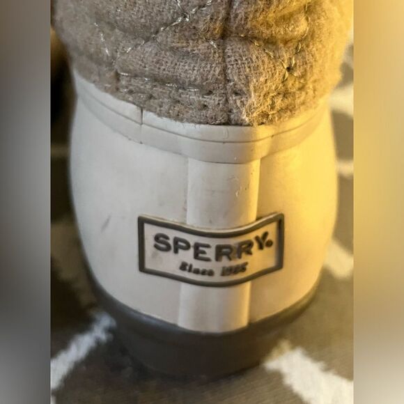 SPERRY boots-EUC- Sherpa lining, cream colored, gently loved w/ lots of life sz6 - Picture 3 of 11